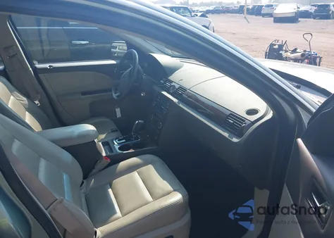 2008 Ford Taurus Limited z USA, uszkodzony, nr VIN 1FAHP25W28G122536